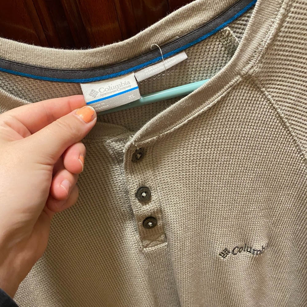 Columbia men’s top